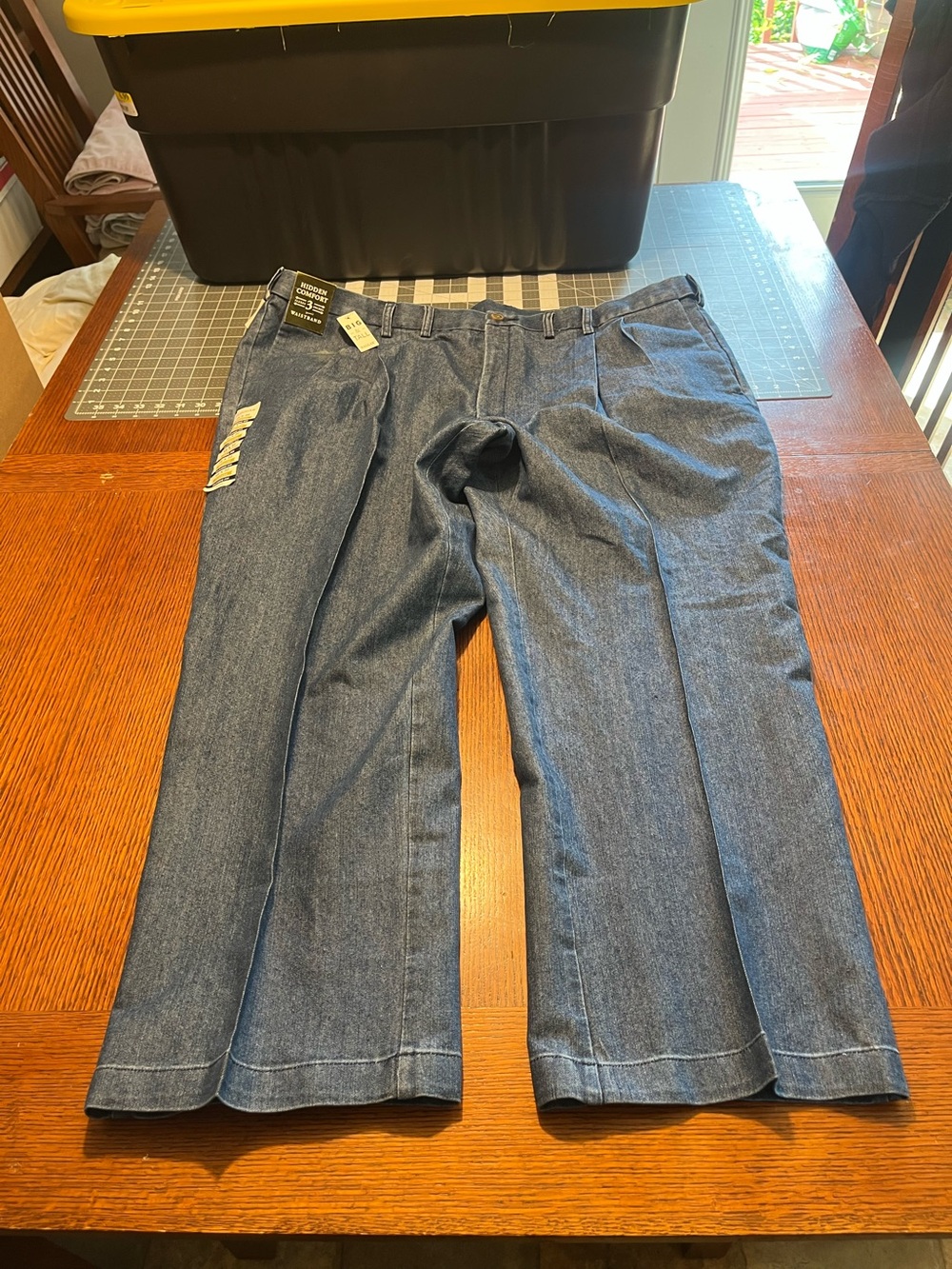 Haggar Men's Blue Denim Jeans - Classic Straight Fit 46x30
